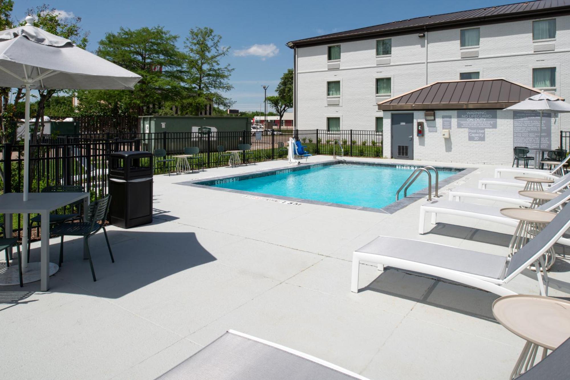 Spark By Hilton Dallas Market Center Esterno foto